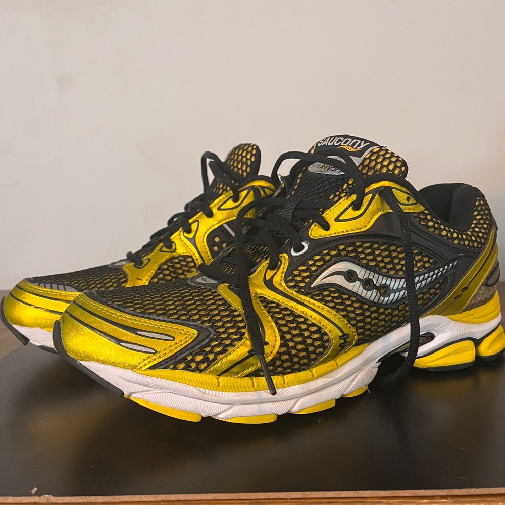 Saucony Progrid Triumph 4